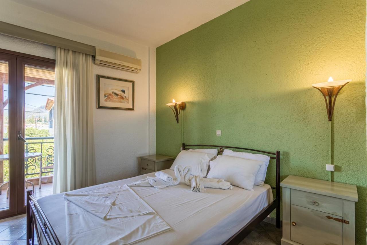 Niriides Apartments Στούπα Εξωτερικό φωτογραφία