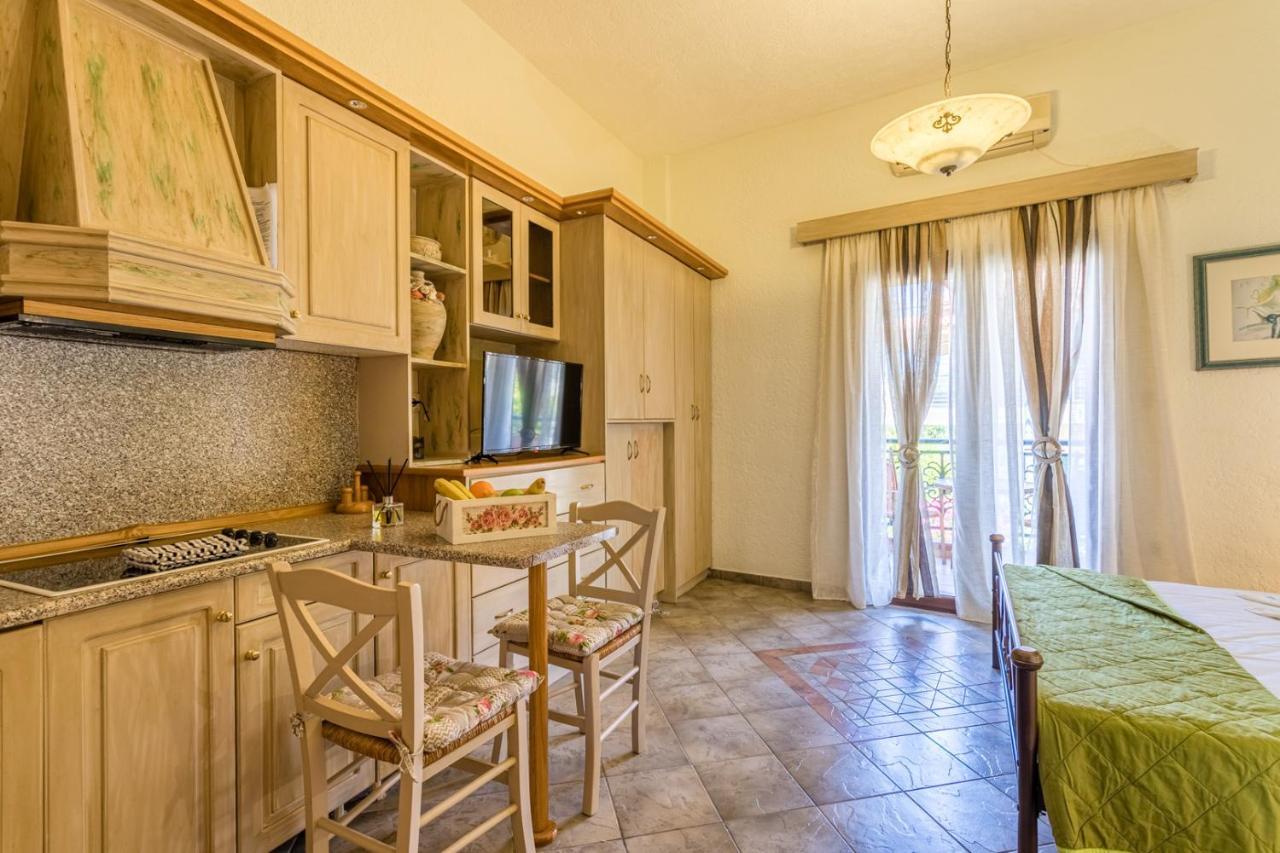 Niriides Apartments Στούπα Εξωτερικό φωτογραφία